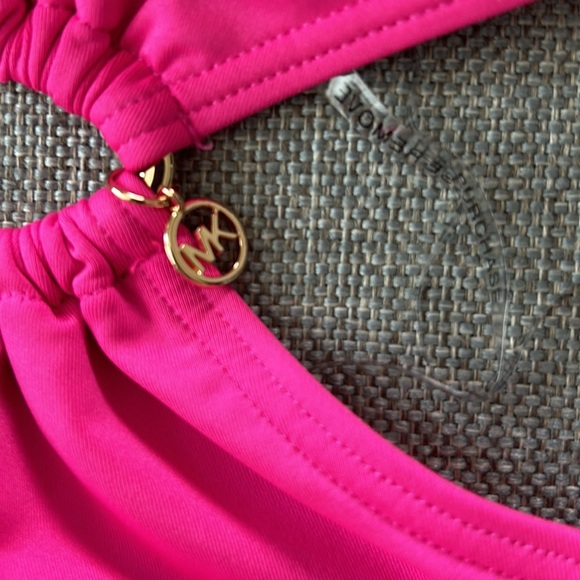 MICHAEL KORS Logo Strapless One Piece Bikini Ultra Pink Size 6 - Picture 7 of 15